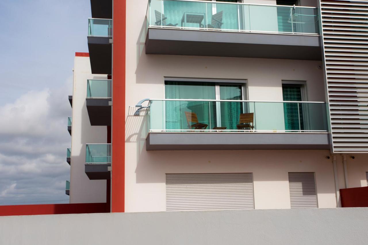 Surf And Stones Apartment Peniche Exteriér fotografie